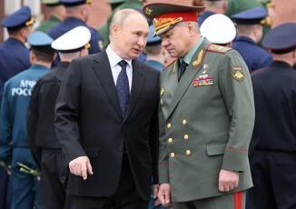 Ucraina Shoigu Piu armi per la guerra contro Kiev