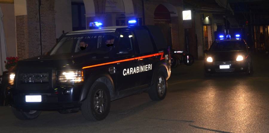 carabinieri notturno