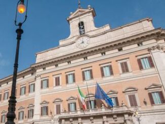 Consulta nuova fumata nera per elezione giudici Parlamento riconvocato il 10 dicembre