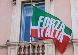 Forza Italia anche i membri del governo pagano iscrizione. E spuntano tesserati silver e gold