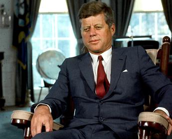 Kennedy 60 anni fa lassassinio il 65 degli americani crede al complotto