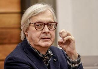 Sgarbi e il quadro rubato Accuse Report Loro arma e il sospetto rispondo solo a magistratura