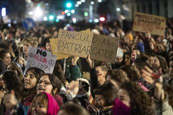 25 novembre manifestazione spacca le opposizioni. No di Renzi e Calenda E contro Israele