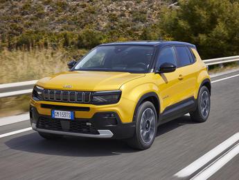 Jeep Avenger e Hybrid una nuova motorizzazione per il SUV compatto