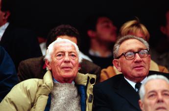 Kissinger Gianni Agnelli lamico italiano andavano insieme allo stadio a tifare Juve