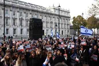 Londra si prepara a weekend da incubo si temono scontri hoolingans manifestanti filopalestinesi