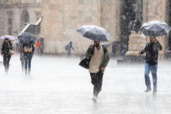 Maltempo in un giorno 14 tempeste di vento sullItalia