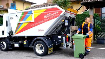 Raccolta e riciclo Lombardia Cem Ambiente festeggia 50 anni