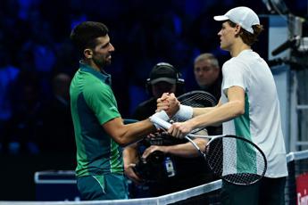 Sinner battuto in finale Djokovic vince Atp Finals 2023