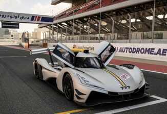 777 HYPERCAR continua la tournee negli Emirati Arabi