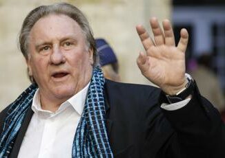 Alcool violenze e botte tutti gli eccessi di Depardieu