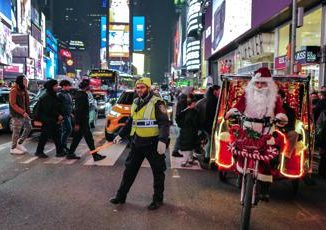 Allarme attentati negli Usa Fbi Rischio attacchi di lupi solitari sotto Natale