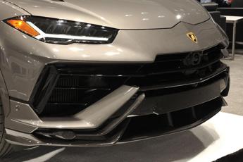 Lamborghini aumento del salario e settimana corta lo storico accordo