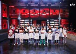 MasterChef Italia Masterclass al completo seconda puntata tra Stress test e Mystery Box