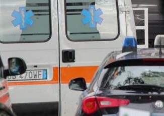 Napoli neonato muore in culla in albergo aperta uninchiesta