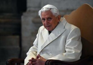 Ratzinger un anno fa la morte del papa emerito messa in suffragio a San Pietro