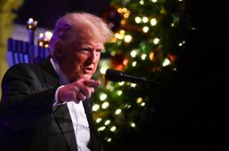 Trump augura Buon Natale a Biden e avversari Che marciscano allinferno