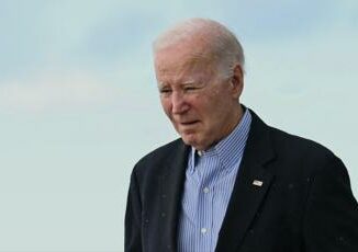 Elezioni Usa 2024 sondaggi Biden sconfitto da Trump Haley e DeSantis