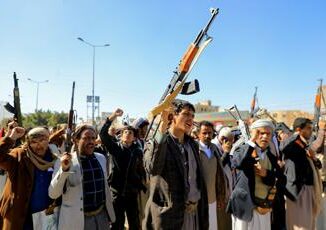 Houthi in Yemen sanzioni Usa e Gb per chi sostiene i ribelli