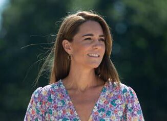 Kate Middleton e a casa labbraccio con i figli dopo due settimane