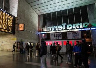 Roma uomo accoltellato alla stazione Termini dopo una lite