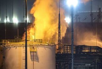 Russia incendio in terminal gas Novatek vicino a San Pietroburgo