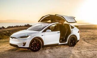 Tesla ritira 16 milioni di auto in Cina per migliorare la sicurezza