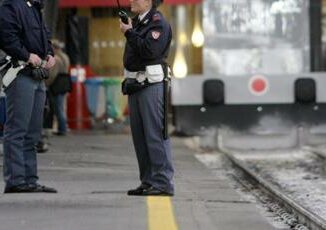 Torino bimbo travolto e ucciso da treno Era scappato da una comunita