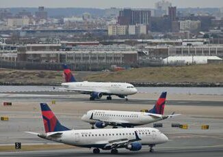 Volo Roma Boston fumo a bordo atterraggio demergenza in Irlanda