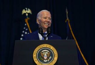 Biden stravince primarie South Carolina e attacca Trump