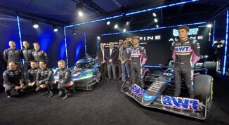 Doppia presentazione Alpine a Enstone