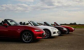 Mazda festeggia i primi 35 anni della Mx 5 la roadster che reinvento un segmento