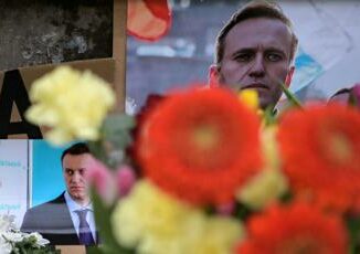 Navalny ucciso con un pugno al cuore