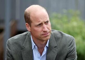 Principe William diserta cerimonia per ragioni personali. Fonti Kensington Palace Kate sta bene