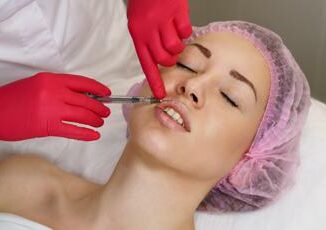 Botox boom di punturine spiana rughe in Italia