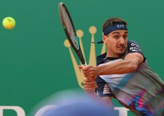 Atp Montecarlo Lorenzo Sonego agli ottavi