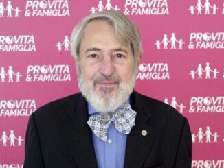 Figli coppie gay. Pro Vita Famiglia Gualtieri certifica il furto di un papa