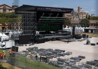 Primo Maggio oggi il Concertone al Circo Massimo orario e artisti sul palco di Roma