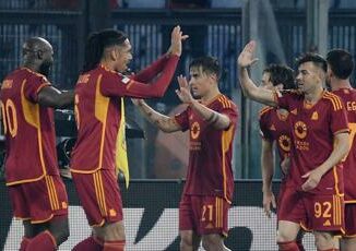 Roma Milan 2 1 giallorossi in semifinale Europa League