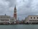 Venezia pezzi di cemento cadono dal campanile di San Marco avviati accertamenti