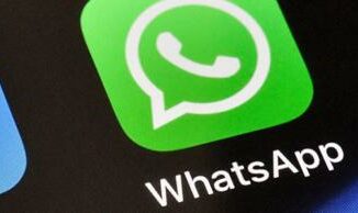 WhatsApp aggiorna i termini nuove regole come continuare a usarlo