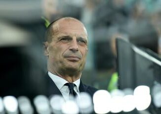 Allegri Juve puo licenziare allenatore per giusta causa Lo scenario