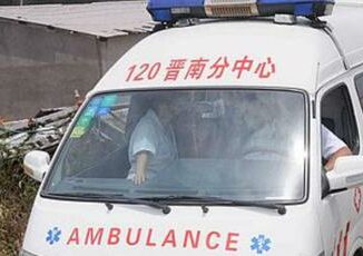 Cina attacco con coltello in ospedale almeno 2 morti e 21 feriti