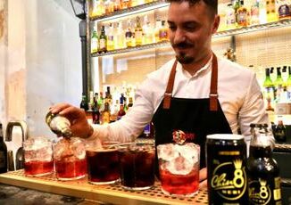 Food ecco Streg8 nuovo cocktail con Liquore Strega Bitter 900 Rosso e Chin8 Neri