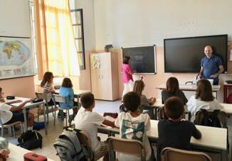 Scuola Cida Censis giudizio positivo su dirigenti per 527 italiani in famiglie con figli