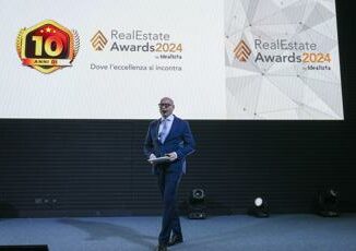 Immobiliare Intelligenza Artificiale e Real Estate le sfide per gli agenti immobiliari del futuro allappuntamento annuale dei Real Estate Awards