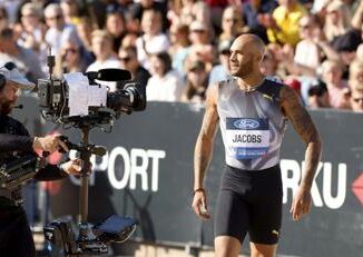 Jacobs vola a Turku vince 100 metri e scende sotto i 10 secondi