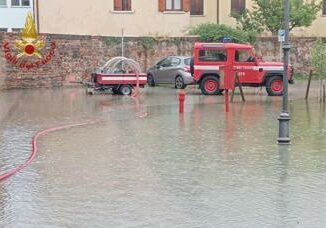 Maltempo sullItalia allerta gialla in 8 regioni frane e allagamenti in Veneto