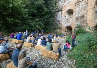 Roma al via Ponte Lupo il Gigante dellAcqua IV Festival dellAgro Romano Antico