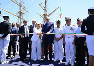 Tour Amerigo Vespucci Crosetto inaugura il Villaggio Italia a Los Angeles